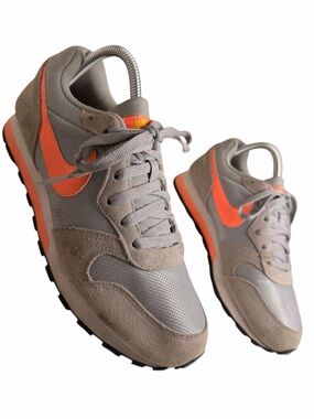 Nike MD Runner 2 Suede Mesh Sneakers Gray Orange Womens 9